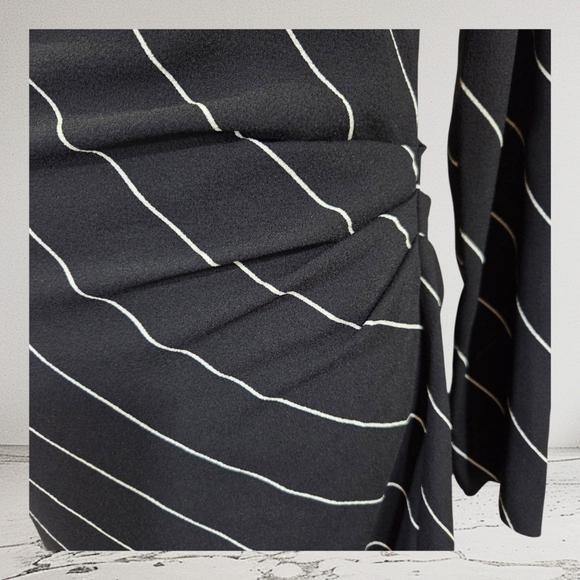 H&M Black and White Long Sleeve High Neck Ruched Dress Size Small - Picture 4 of 7